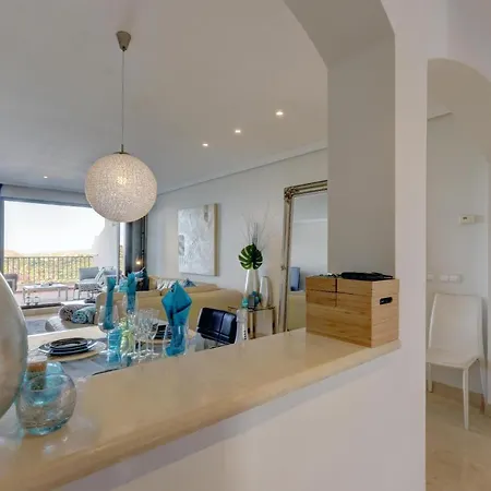 2 Bed-rooms With A View *
