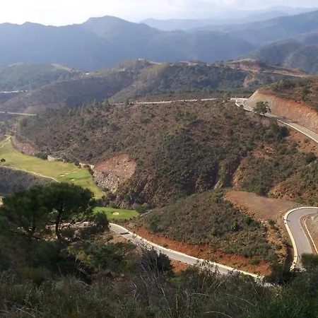 2 Bed-rooms With A View 아파트 *