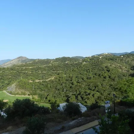 아파트 2 Bed-rooms With A View *