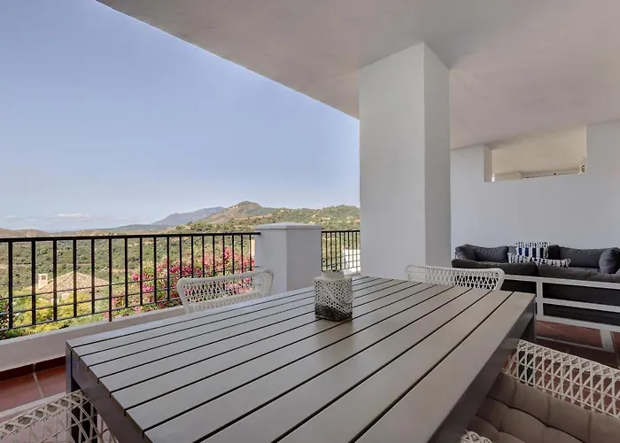 아파트 2 Bed-rooms With A View *