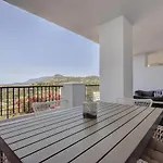 דירה 2 Bed-rooms With A View *
