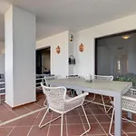 2 Bed-rooms With A View *
