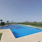 2 Bed-rooms With A View Apartmán *