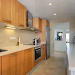 2 Bed-rooms With A View דירה