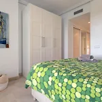 2 Bed-rooms With A View