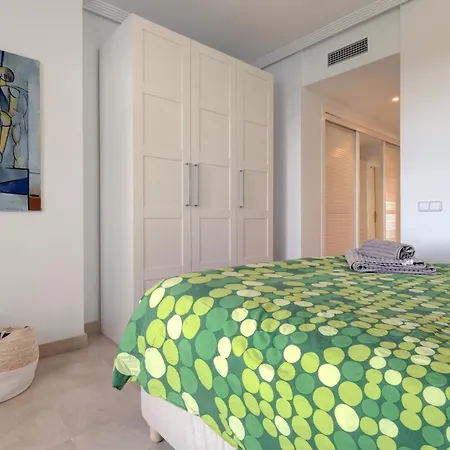 2 Bed-rooms With A View